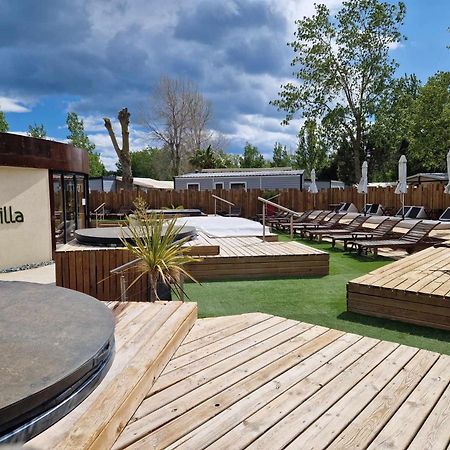 Domaine De La Yole Hotel Vendres Exterior photo