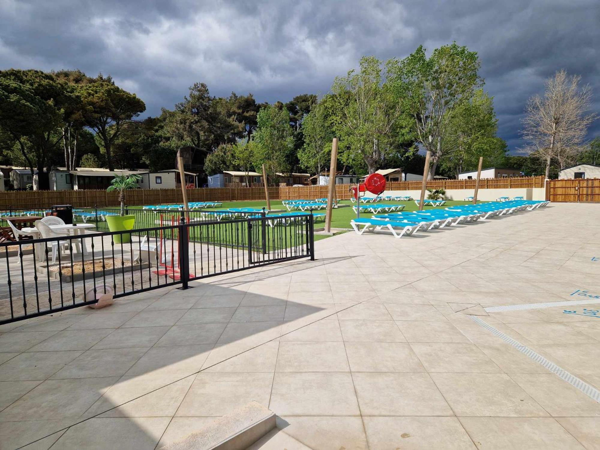 Domaine De La Yole Hotel Vendres Exterior photo